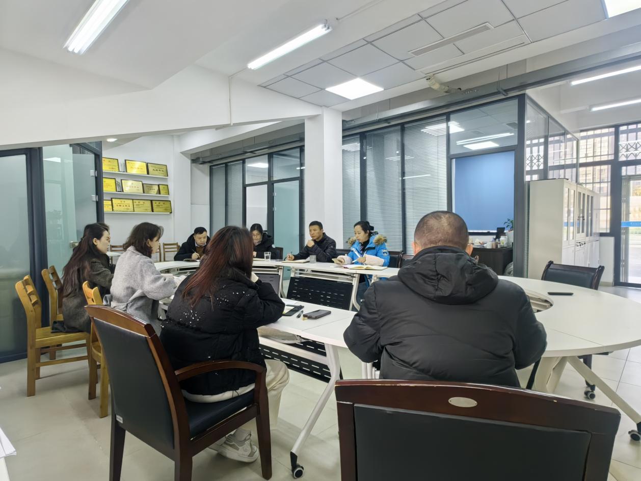 1d12595c932f44921b49a16fb22fea1