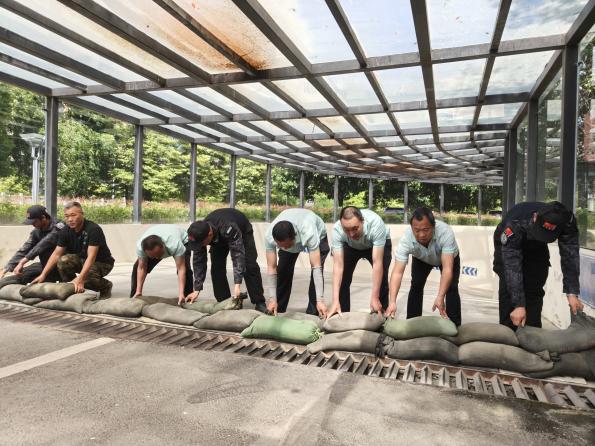 5e80809b66790052271ac7c52debe14