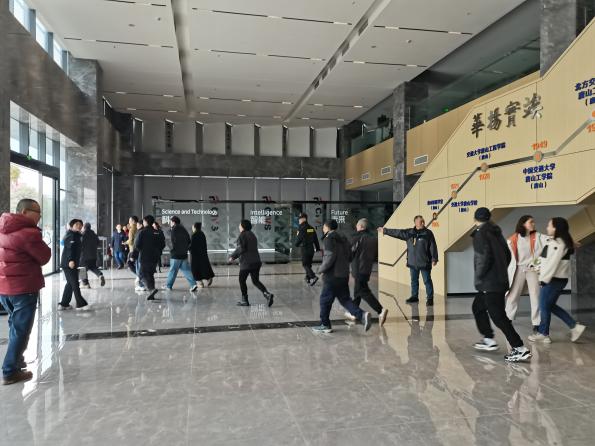 c02161177e4825d9404dbf9bfecb44c