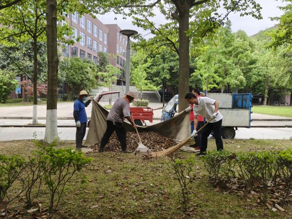 50cc9533dd37673053ecd641792358e