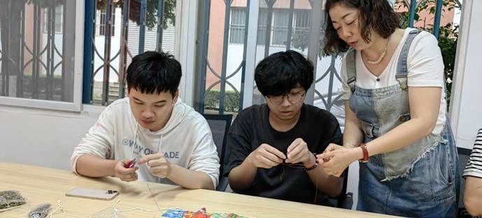 59476fef3d2ee5180ba8430f3304b72