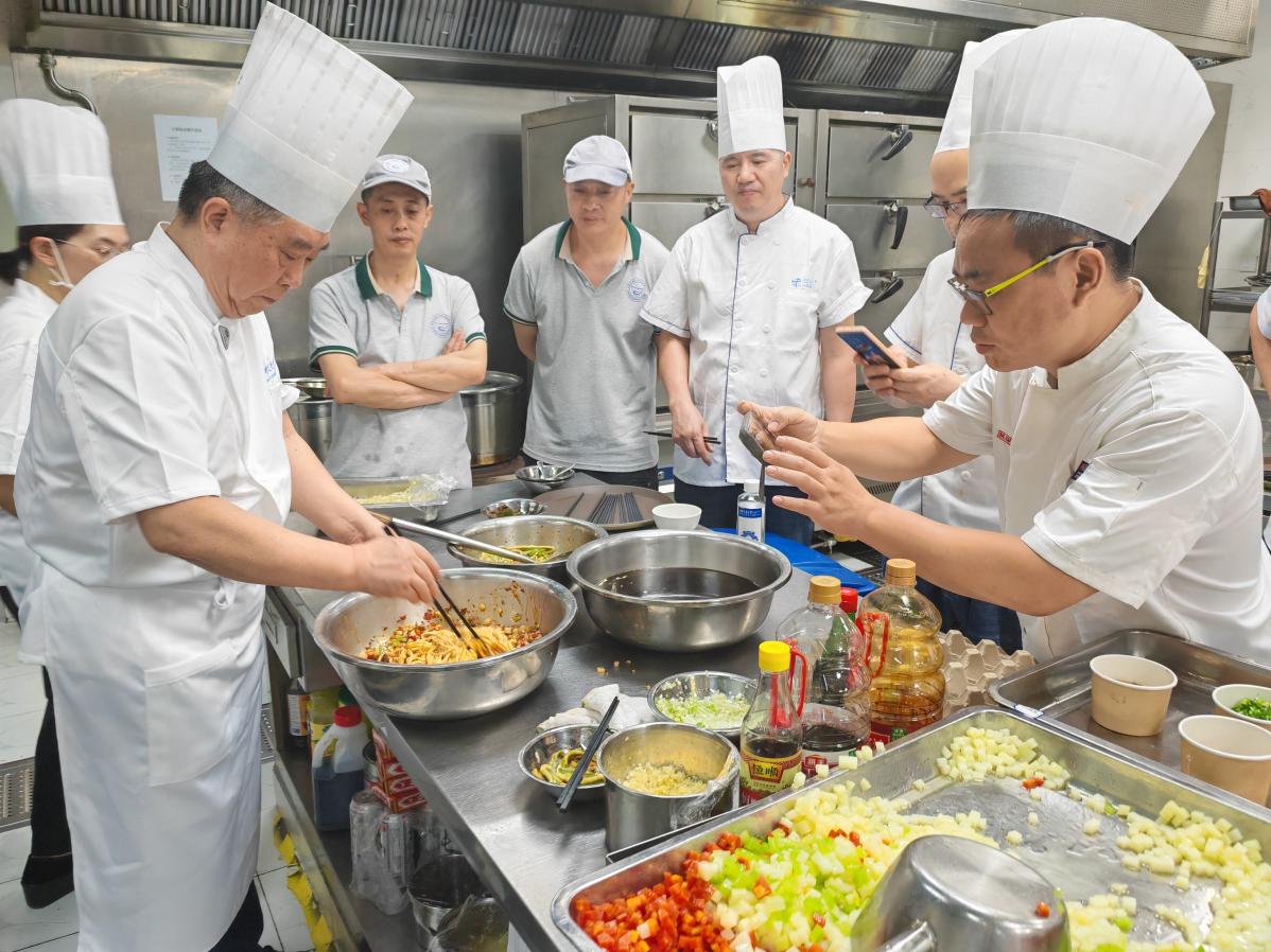 9a64ec730b82786bc0e74f9b66fd454