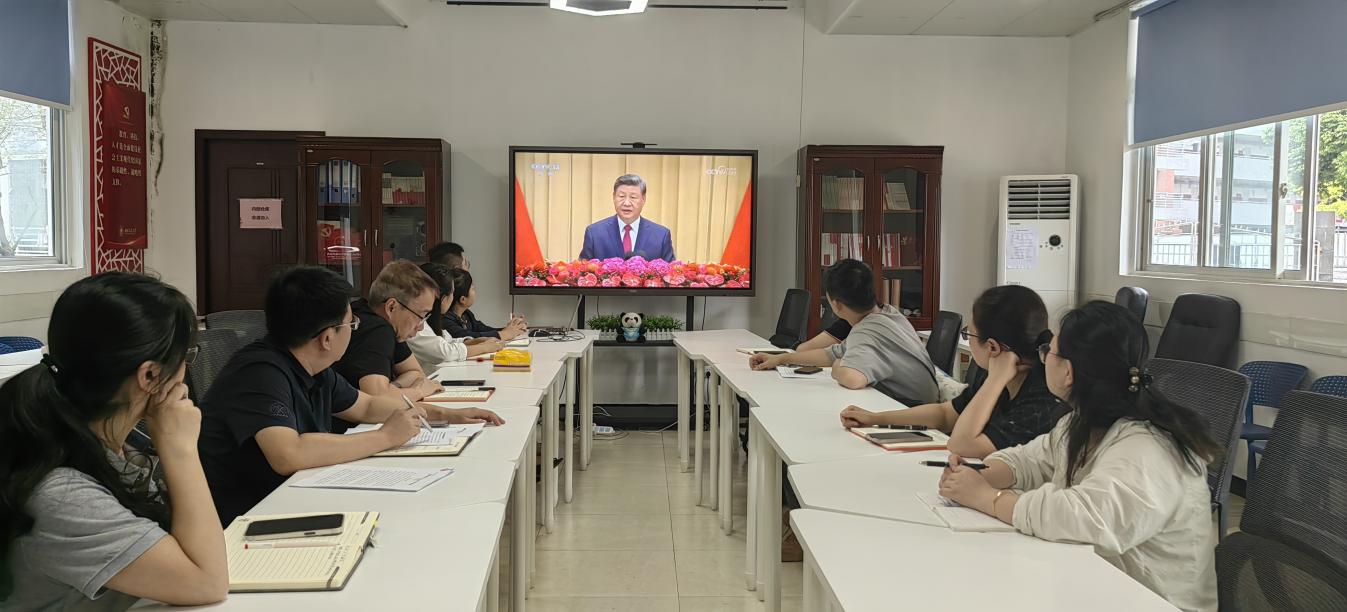 001989cb8be32ce56384792ab1163fa6,a555448cc5796dceecda48b1973705a8